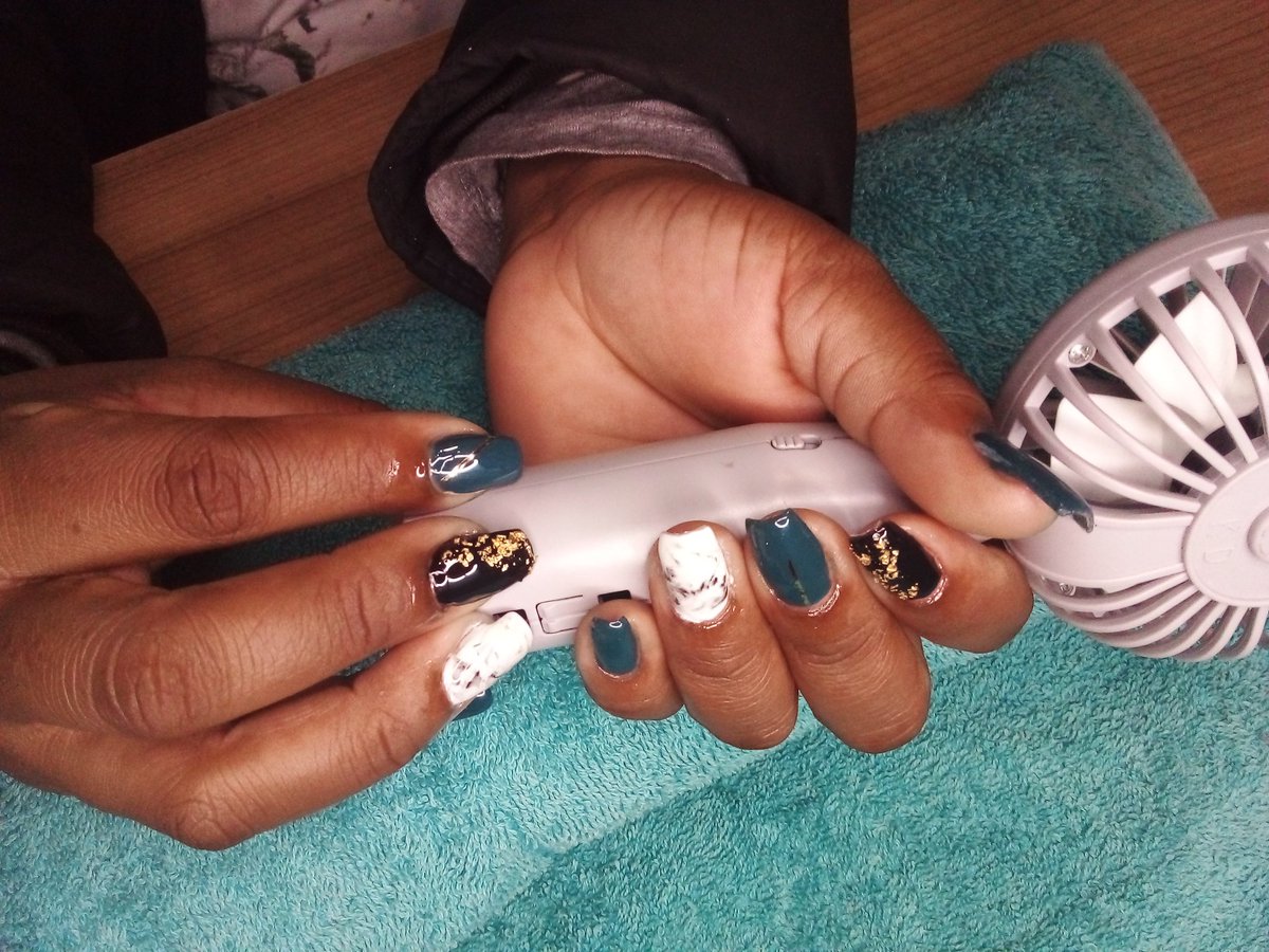 Chelo_braids's tweet photo. Growing each and everyday.
Running a special all nails for R150 from today till September 2022. 

📞Call/ Whatsapp : 062 062 0797
📍 Orlando east, Soweto.
Please retweet🙏🙏

#nails #nailart #nailcare #Yourbeautyismyjoy #nails2022 #nailgel https://t.co/4NoG5G2RSD