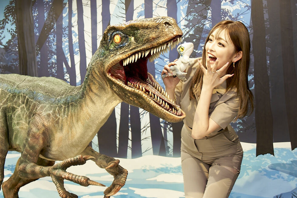 jurassicworldjp's tweet photo. 『#ジュラシック・ワールド／新たなる支配者』

本作の特別アンバサダーに
タレント #ゆうちゃみ さんの就任が決定✨

ジュラシリーズの大ファンである
ゆうちゃみさんからの
情報発信をお楽しみに🦖🦕

ゆうちゃみさんのコメントはこちら👇
https://t.co/obwGzNDBHL https://t.co/c0EUEj97qv