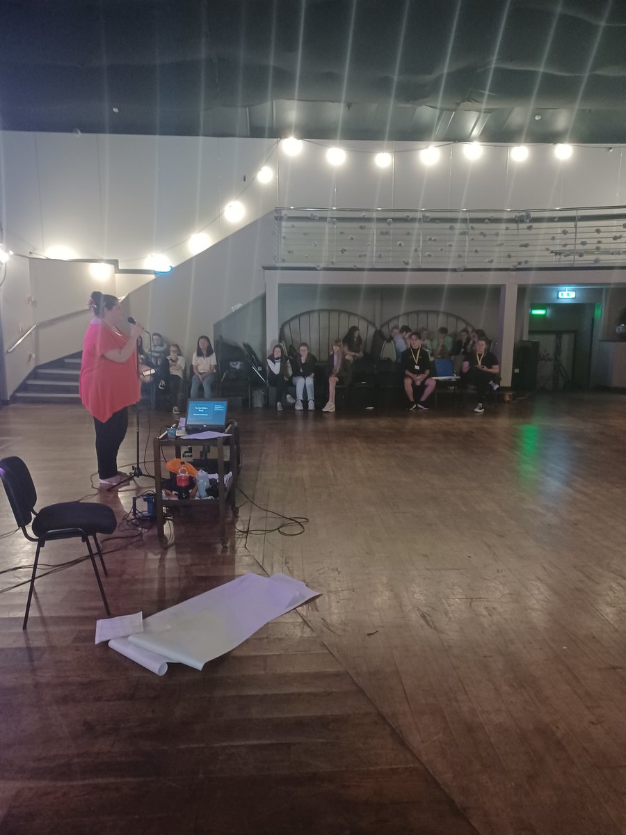 InspiraSamH's tweet photo. Our YPs engaging in social action @NCS @theoldelectric https://t.co/Bfq5iEH1ns