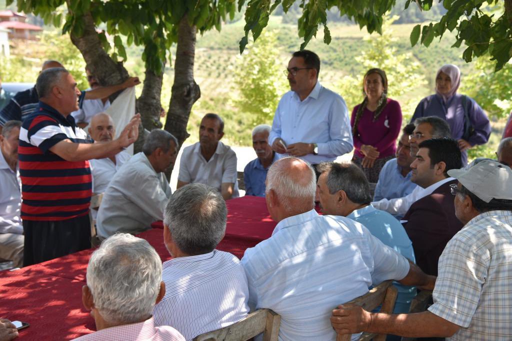abdullahdogru01's tweet photo. 📍Kozan, Acaryayla

İlçe Başkanımız Sayın @AvYusufbilgili ve kıymetli hemşehrilerimizle bir araya gelerek hasbihâl ettik.

Bize gönül kapılarını açan hemşehrilerimizin talep ve önerilerini not aldık. Hizmet bilinciyle çalışıyor, seferberlik ruhuyla gayret gösteriyoruz. https://t.co/ihqOPPZRD7