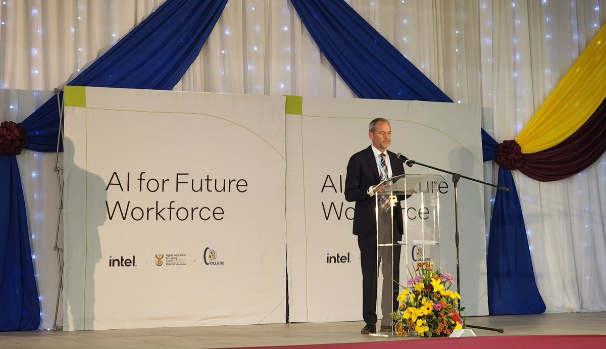 SharpSchutters's tweet image. &quot;Technology has never been more important for humanity than ever before&quot; says @intel EMEA VP @MauritsTichelma at the AI for Future Workforce launch in Brits.

@ORBIT_College