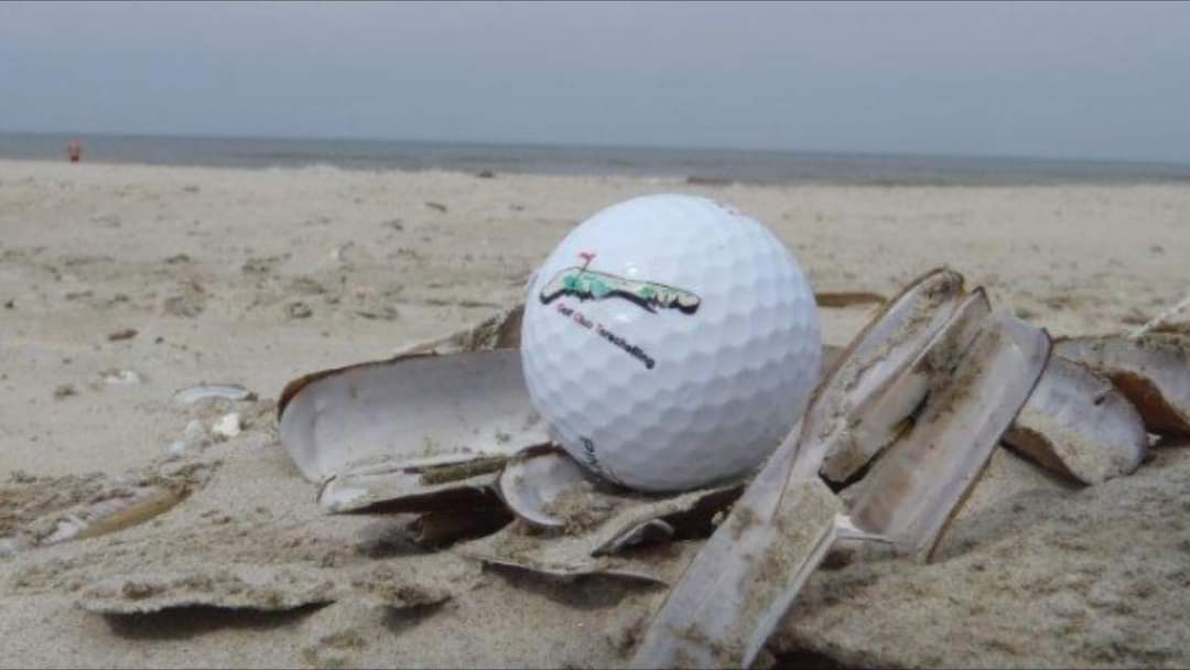 Plannen voor de golfbaan op Terschelling worden door clubbestuur en adviesgroep weer uit de prullenbak gehaald na positief collegeakkoord van  de gemeente Terschelling