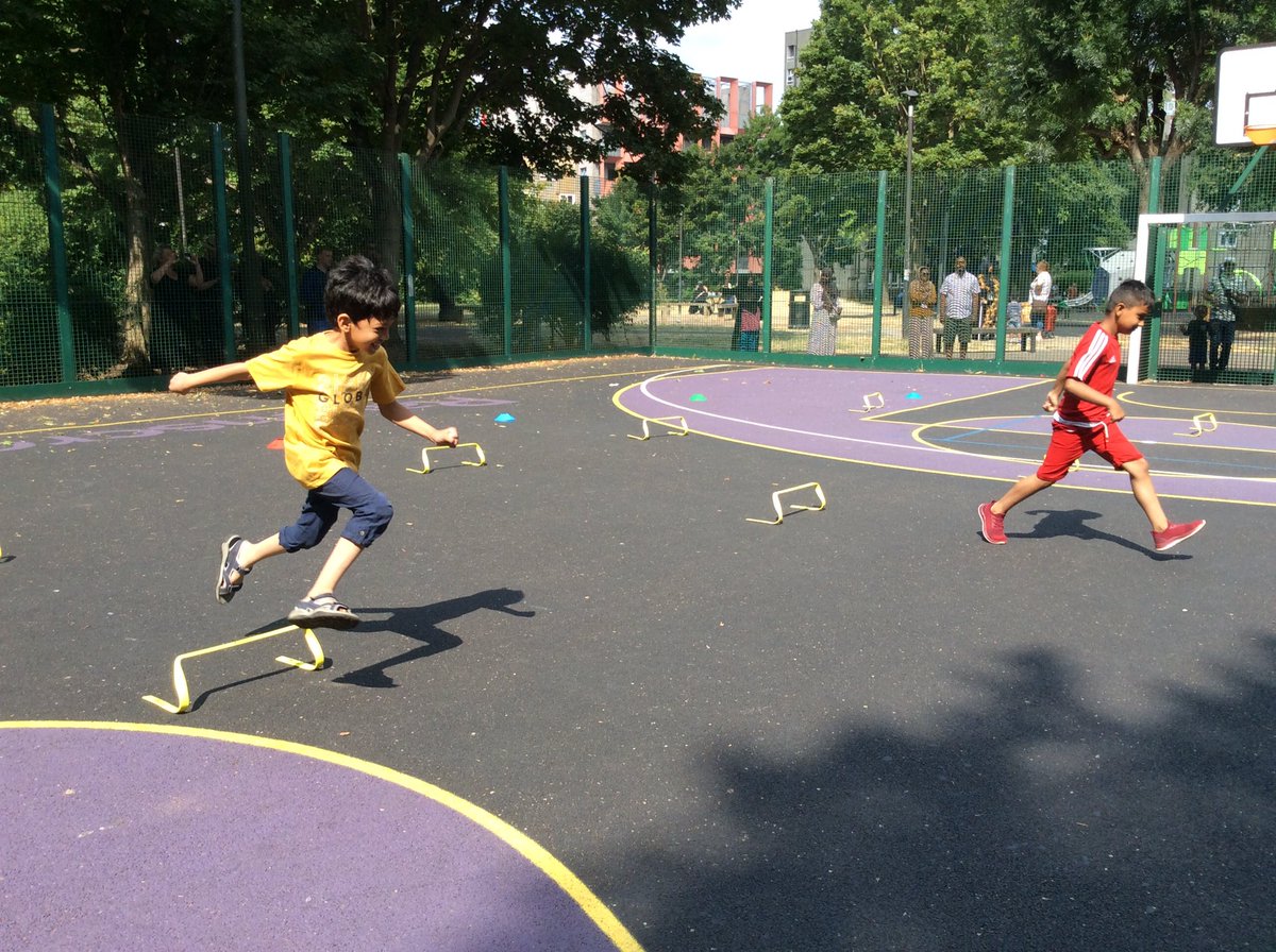 What a wonderful morning we had at sports day. Well done everyone!