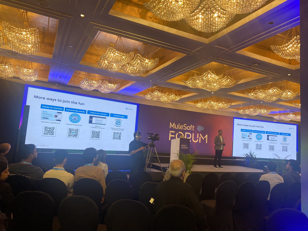 gauravkheterpal's tweet photo. A great session at #MulesoftFORUM Mumbai talking about how you can contribute to @MuleDev community as Meetup Leaders, Mentors &amp; Ambassadors.

A passionate community focused on helping everyone learn @MuleSoft - grateful to be a Mulesoft Mentor! https://t.co/UQXtDBlc8B