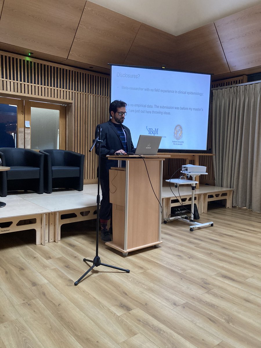 EBM_Live's tweet photo. Excellent talks by David Sackett Fellows Krish Bilimoria on interactive manuscripts and Gabriel Costa on outcome reporting bias in non-pharmacological research #ebmlive @CebmOxford @gabrielgcnut https://t.co/T3QUmSXFg7