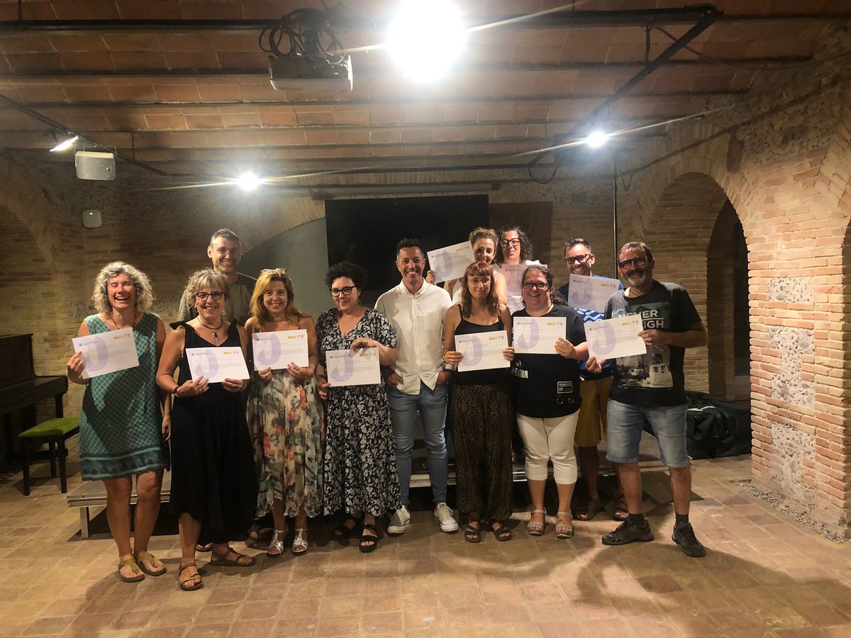 Ahir va finalitzar el curs de PNL II. Ja tenim als alumnes diplomats!! 👩‍🎓👨‍🎓👏👏