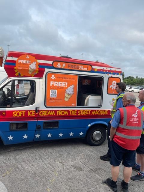 StagecoachMCSL's tweet photo. Lovely surprise this morning by @orangecountycbd supplying the staff with free ice cream in #givingback, thanks, was much appreciated! #gillmoss https://t.co/by6QTTh8ph