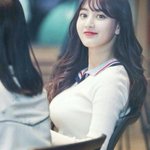 TWICEのジヒョさんはDカップくらい？男性と女性でカップ予想が違う!