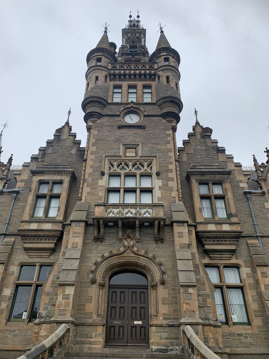 dymtdundee's tweet photo. Day 3 of supporting P7 transition workshops. Music on Monday, Dance yesterday now time for some DRAMA! π #@morganacademy1 @JohnnyLothian @DundeeCouncil #dundeelearning #transition #holidayprogrammes #drama #performingarts #youththeatre #performtransform https://t.co/bXuZZ4DDxY