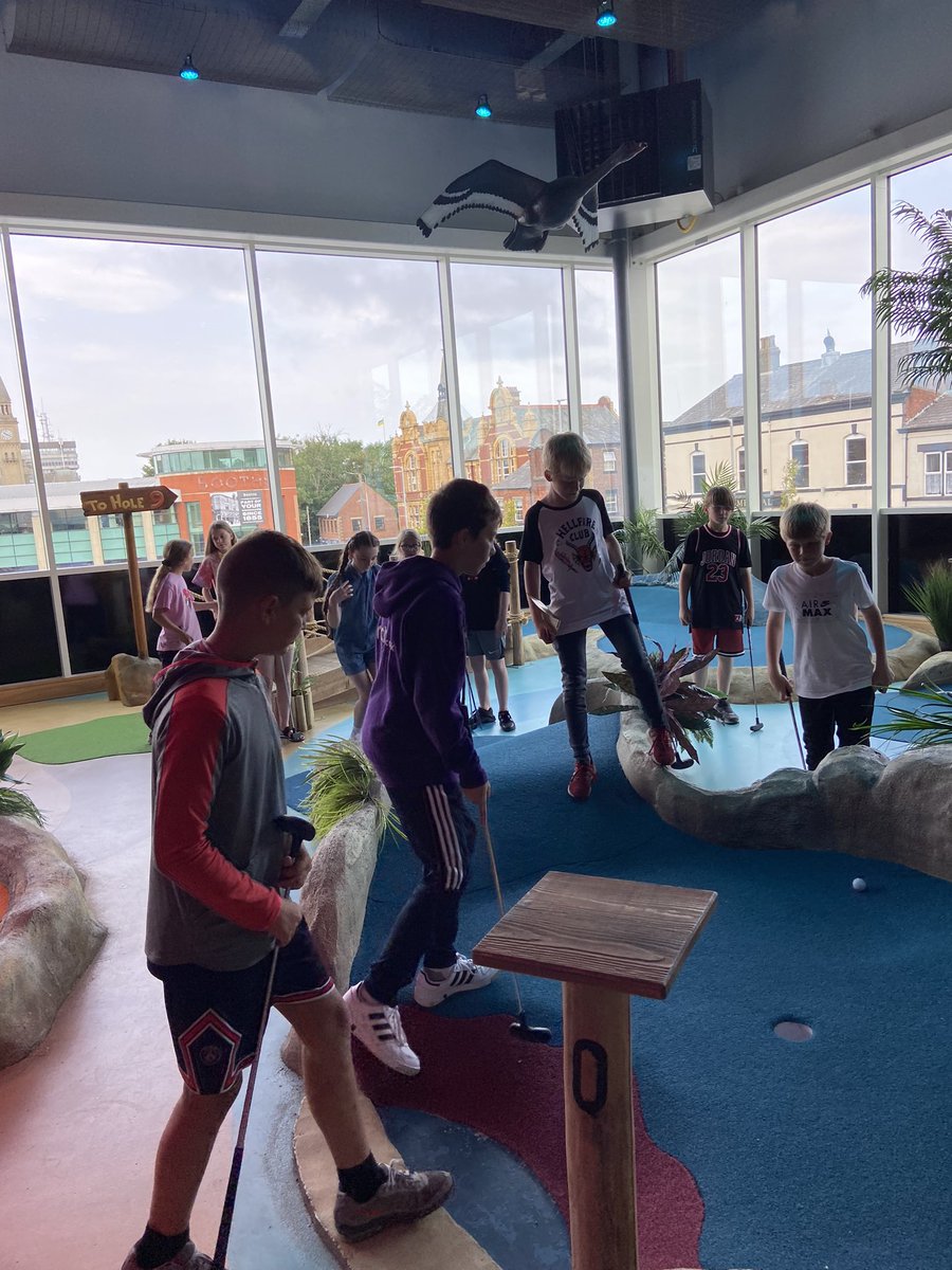 OSJ_MrsMarshall's tweet photo. Brilliant morning so far on our end of year trip #bowling #crazygolf @OSJ_Y6B @OSJ_Y6M https://t.co/6BIjmPemAF