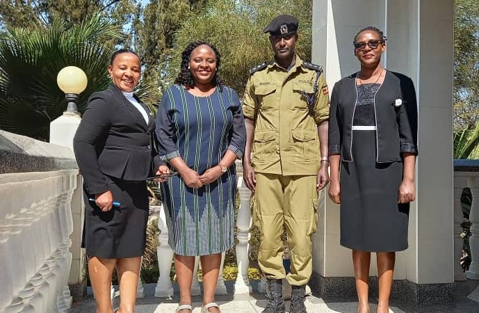 Uganda Human Rights Commission (UHRC) (@uhrc_uganda) on Twitter photo Director <a href="/RSsekindi/">Ruth Ssekindi</a> at the Kabale Regional Office for technical backstopping. In the photo is the Kabale Regional Head; Ms. Theopista Twembi (L), Ms. Evelyn Arinaitwe (R) and the OC Kabale Police Station ASP Andrew Akanyijuka. Director <a href="/RSsekindi/">Ruth Ssekindi</a> at the Kabale Regional Office for technical backstopping. In the photo is the Kabale Regional Head; Ms. Theopista Twembi (L), Ms. Evelyn Arinaitwe (R) and the OC Kabale Police Station ASP Andrew Akanyijuka.