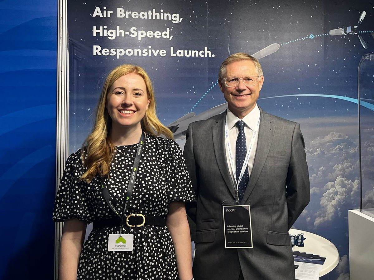 ReactionEngines's tweet image. Great to meet the newly appointed National Space Champion @davidmorrisml this morning on our Space Zone stand to discuss our innovative approach to air breathing, high-speed, responsive launch 🚀 #FIA2022 #Makingbeyondpossible