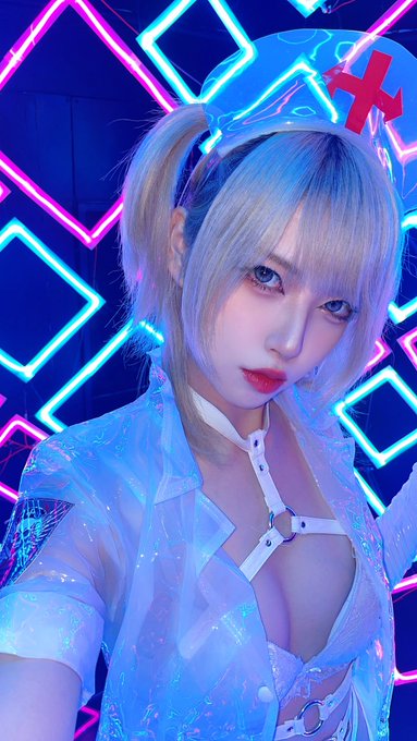 Twitterのコスプレ画像15