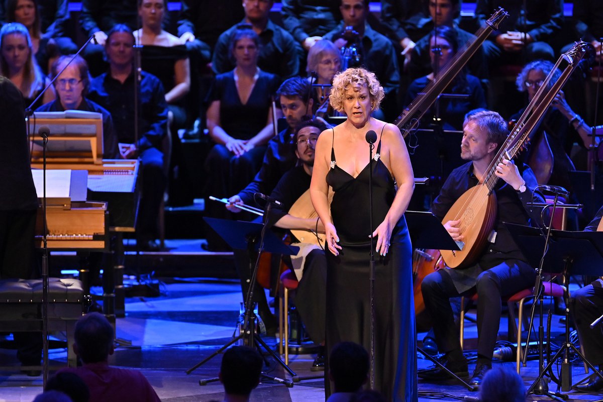 bbcproms's tweet photo. What a night! Purcell's Dido &amp; Aeneas✨🎶 Thank you to the magnificent @lanuovamusica @dbatesconductor @AliceCoote @jamesn103 #GemmaSummerfield @Maudalicious @NardusWilliams @helencharlston @MarthaMcLorinan @tim_mead @nickythespence #OwenMorris @lukecartwright_ https://t.co/qkWElYsuYJ