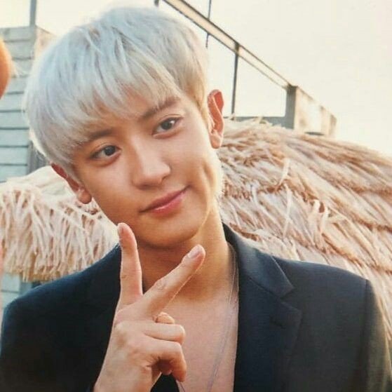 cyhourly's tweet photo. 엑소 박찬열  #CHANYEOL #찬열 
#박찬열 #엑소찬열 #チャニョル #灿烈 https://t.co/bd361wVUjZ