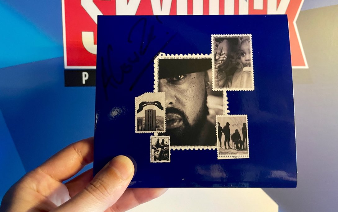 mehdiradio's tweet image. 🎁#concours 

RT/FOLLOW et tweet avec le #skyrockdedicace pour gagner le 📀 dédicacé de @Alonzopsy4 

Tirage o sort 16h !!!! 

1 gagnant(e) 🔥
bonne chance à tous 💪🏼