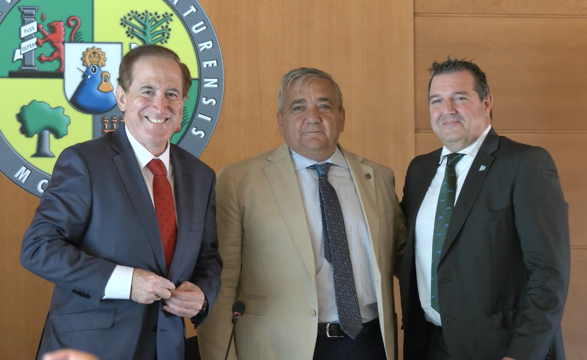 Nos hemos incorporado a la Alianza Extremadura es Futuro, impulsada por <a href="/SocialUex/">Consejo Social UEX</a>, para contribuir al impulso económico de la región. Queremos facilitar oportunidades de empleo y apoyar el emprendimiento de los jóvenes extremeños.
ceadeextremadura.com/incorporacion-…