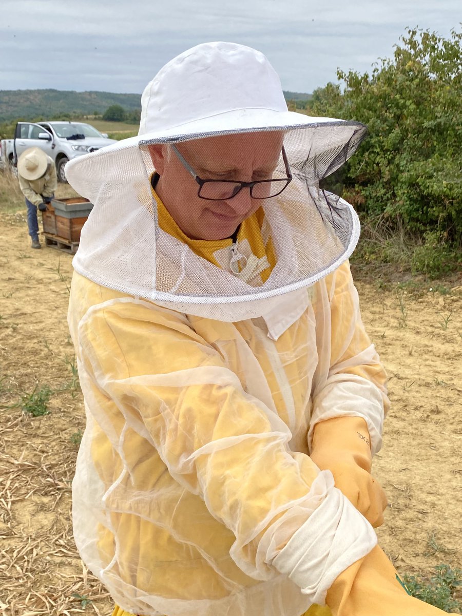 Tournage semae sous haute protection ⁦<a href="/AnamsoAssos/">ANAMSO</a>⁩ ⁦<a href="/semae_officiel/">semae</a>⁩ ⁦<a href="/semaeOuest/">semae Ouest</a>⁩