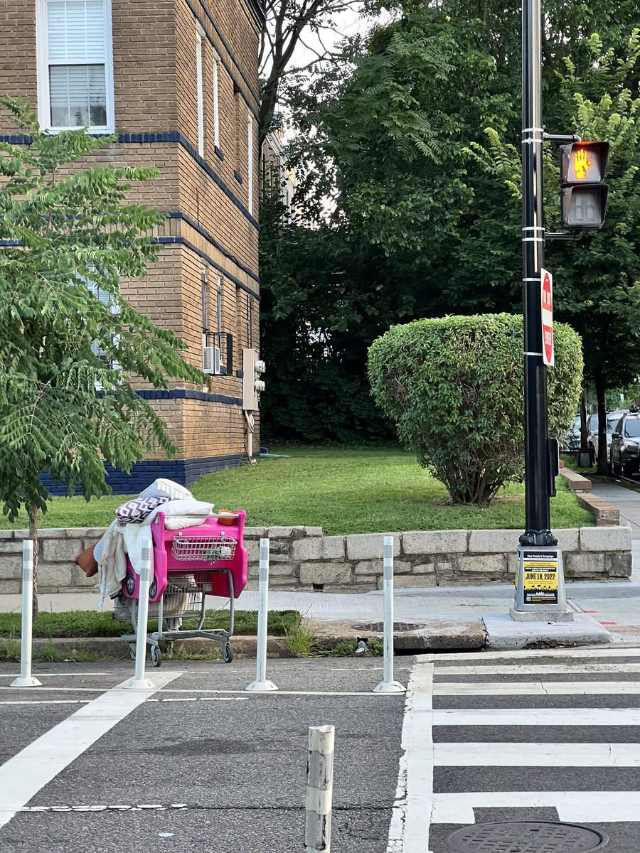 Morning <a href="/311DCgov/">DC311</a> - piled up shopping cart on the corner of 16th and Independence SE. no one around with it.
