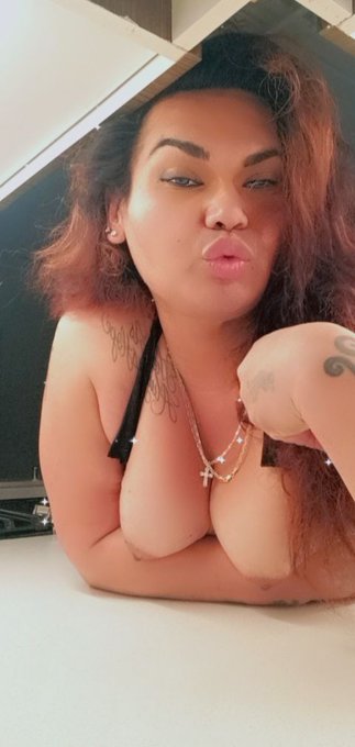 Mercedes Del Rio’s pics and videos