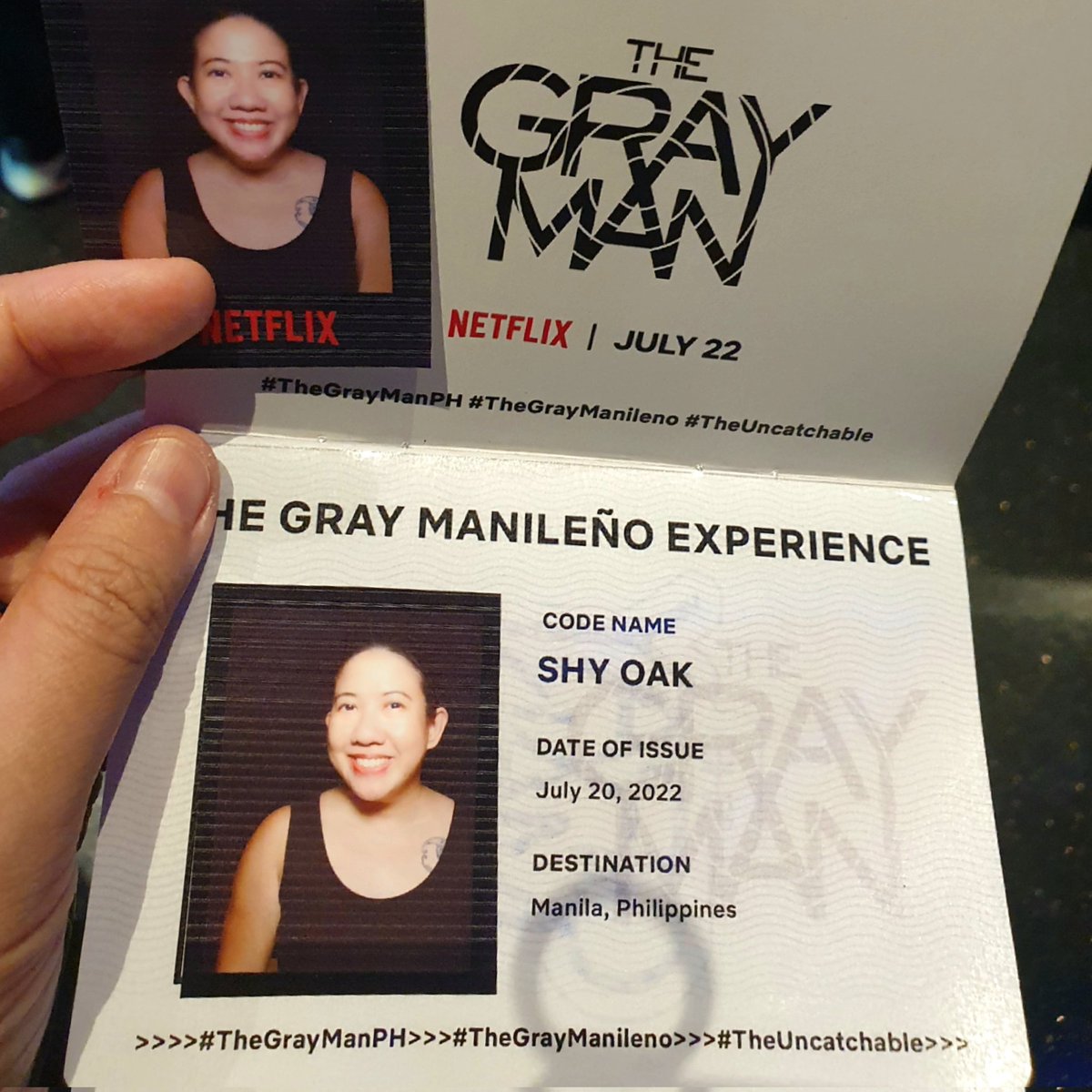 lunagamedesign's tweet photo. My @netflix PH passport has much nicer photos of me than my real one 😜 #TheGrayManPH #TheGrayManileno #TheUncatchable https://t.co/OUn7ZEpSdl