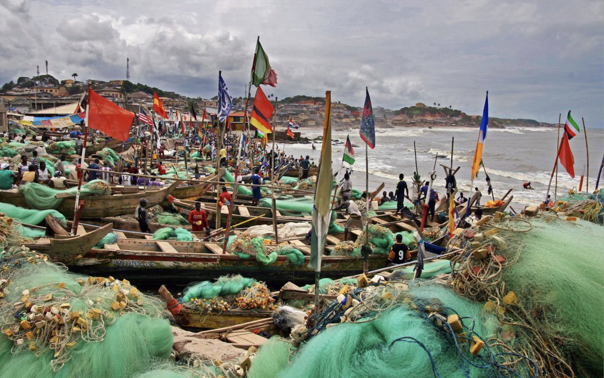 Total value of global fisheries &amp; aquaculture in 2020 = $406 Bn.; Market Cap of Tesla today = $763 Bn.

Might we possibly be massively undervaluing food production and our natural resources…?

Seriously..even you can’t eat cars ⁦⁦<a href="/elonmusk/">Elon Musk</a>⁩