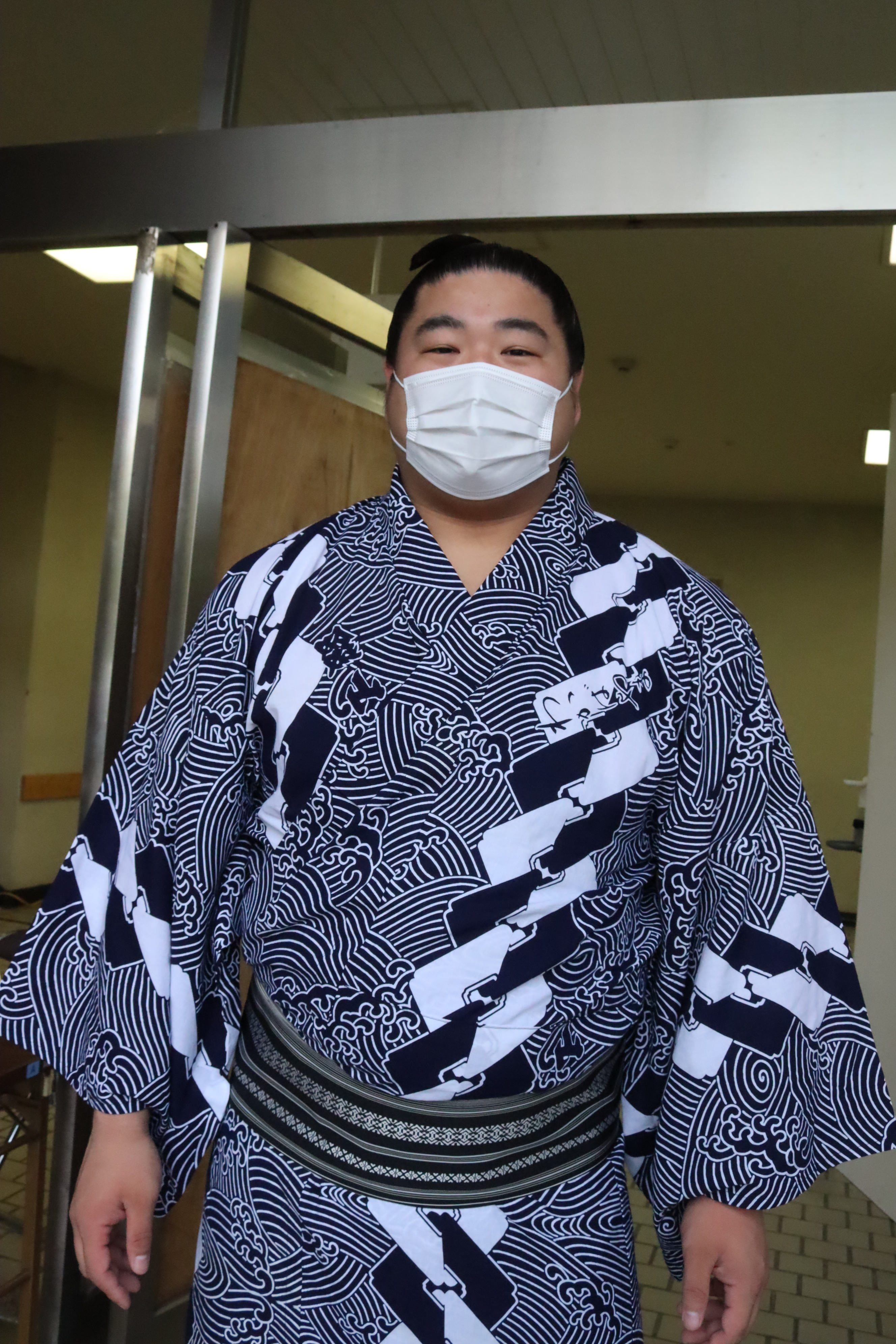 大相撲　若元春関　大相撲　反物浴衣地　ファスナー付きショルダーバッグ 相撲 若元春 トートバッグ ハンドメイド 浴衣 反物 荒汐部屋 若