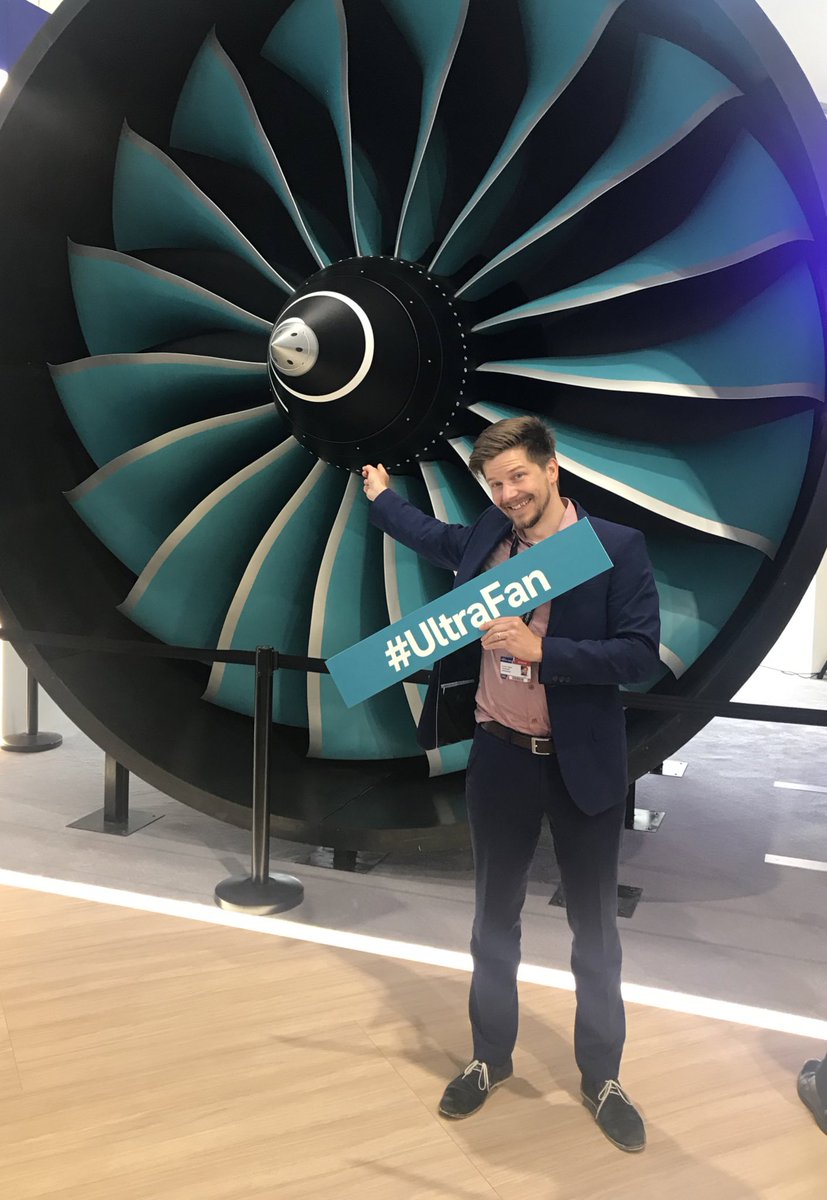 At <a href="/FIAFarnborough/">Farnborough Airshow</a> this week! Just realized my 10MW Inverter/Motor Concept was all nice and Games, so anyone into electrifying this 60MW #UltraFan? :D 
#FIA22