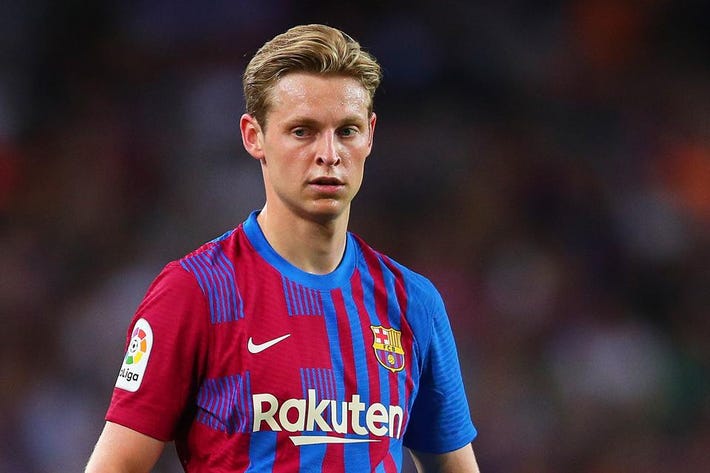 Blue_Footy's tweet photo. Frankie De Jong sees Chelsea as a club with a sporting project and structure that match his sporting aspirations.

{Sport via Sport Witness} https://t.co/6FV88bZZds