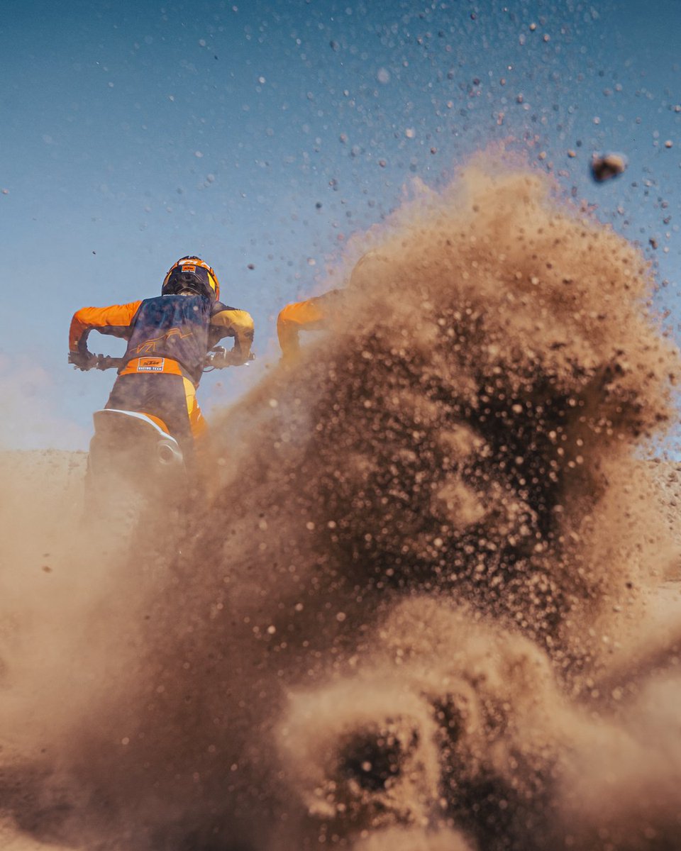 KTM_UK's tweet image. #KTMBlog - Learn from the master! Part 2 of the 'Get Serious With Dungey' series looks at motocross race starts and getting your KTM SX machine away from the gate as fast as possible. Check out the latest KTM BLOG for more details - fal.cn/3qny5

#KTM #ReadyToRace