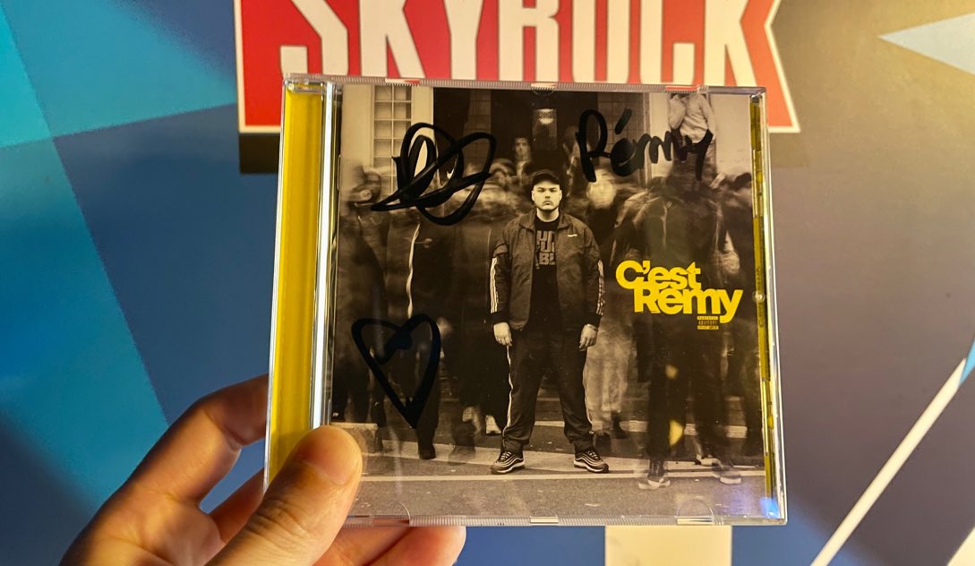 mehdiradio's tweet image. 🎁#concours 

RT/FOLLOW et tweet avec le #skyrockdedicace pour gagner le 📀 dédicacé de @Cestremy 

TAS 16h !

1 gagnant(e) 🔥
bonne chance à tous 💪🏼