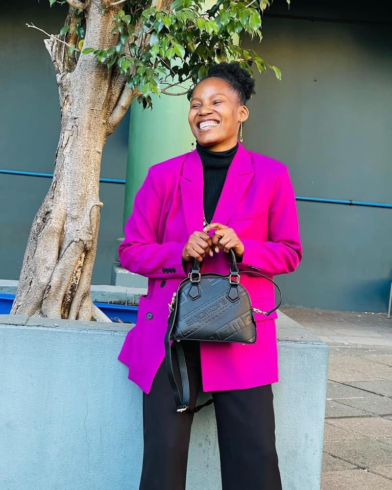 SqomaniWear's tweet photo. We are already in business🙌🏾🔥

SQ Embossed Bag can comfortably hold all your essentials.

Retail Price: R1300 

Available: https://t.co/h9cojbzgdn https://t.co/2dksCxvTo5
