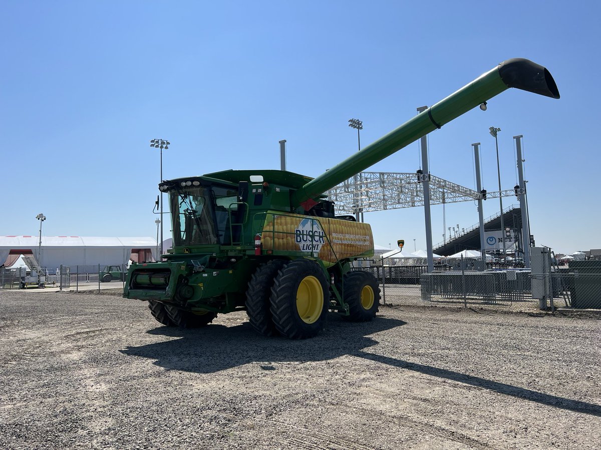 Corey Hillebo tweet media