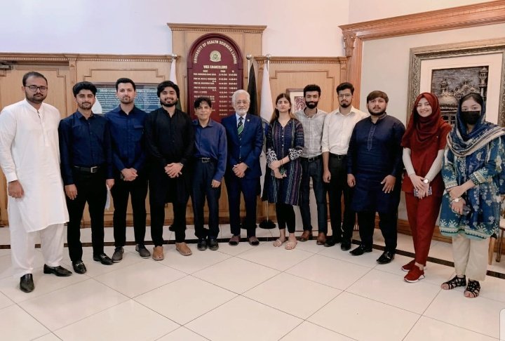 SYNCHPakistan's tweet photo. SYNCH had an official meeting with VC UHS,Dr Javed Akram @jakramaimc
It was finalised that National Leadership Summit (NLS )22 will be conducted on 4th Sep in UHS auditorium.
VC @uhslhrofficial  has agreed on the Proposal of SYNCH-UHS collaboration for BCA #breastcancerawareness https://t.co/aQgyyPPHv1