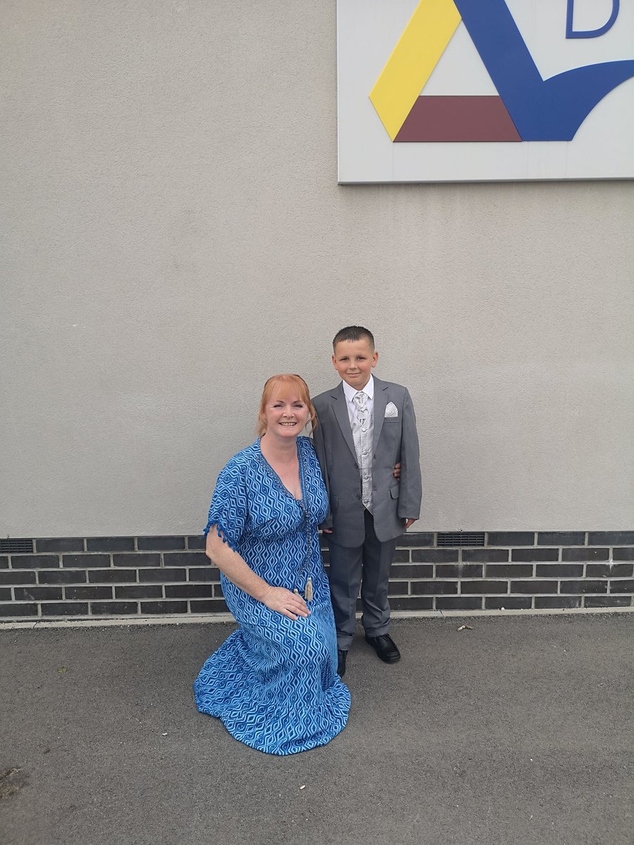 sazmarrow's tweet photo. @DeltaTheParks year 6 prom 2022 https://t.co/JUp6s81Zrd