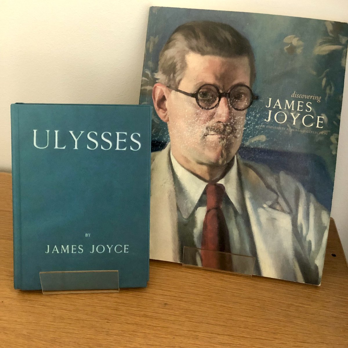 Dr. Casey Lawrence 🎓 tweet media