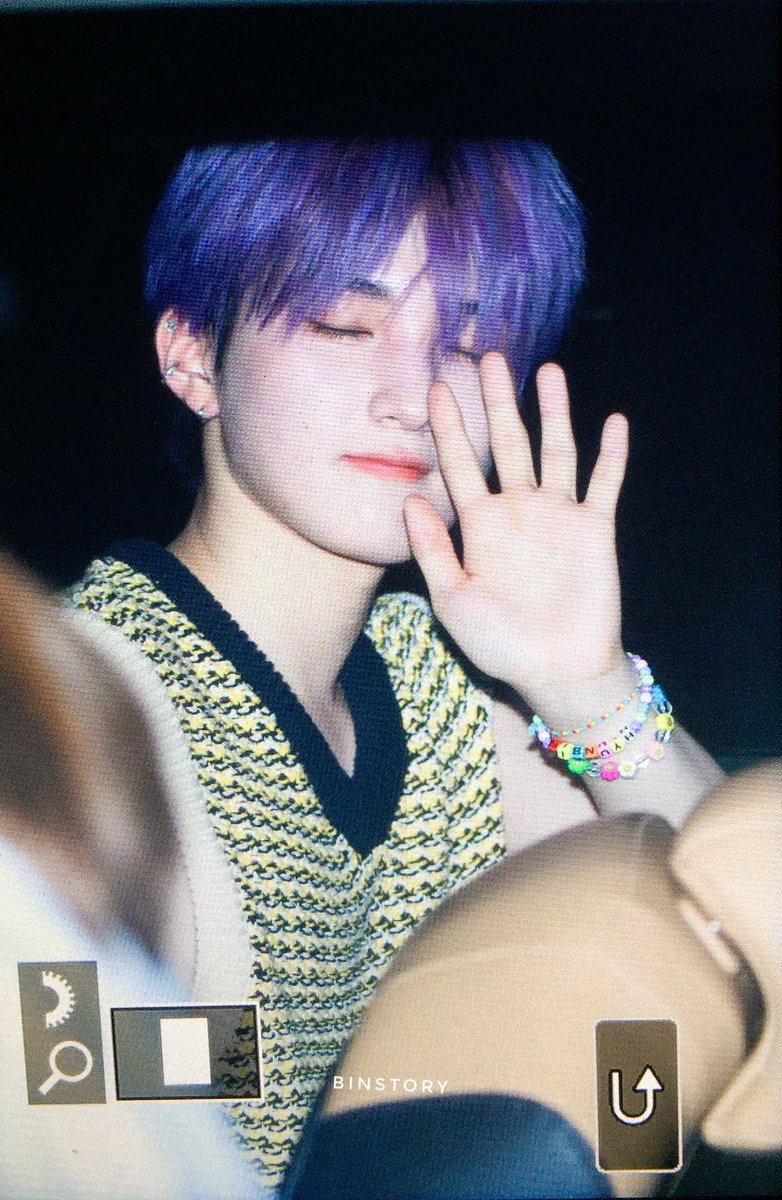 BINSTORY0226's tweet image. 220720

퇴근 ❣️

#문현빈 #현빈 #싸이퍼 #Ciipher #행복한현빈이랑 @RAIN_Ciipher