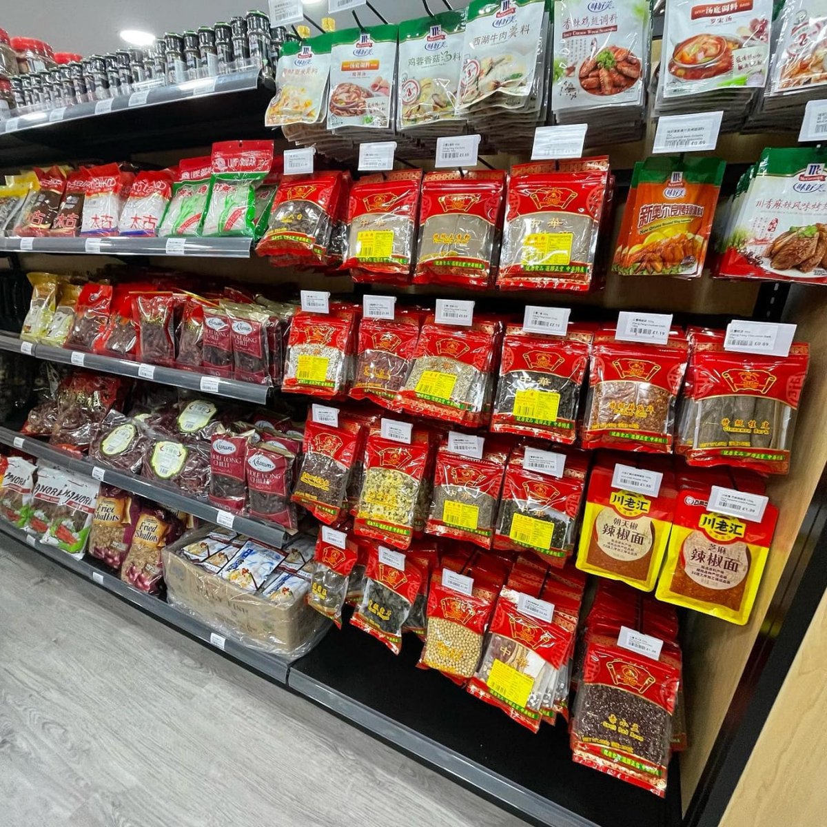 Dimplesmoe's tweet image. Get some stuff from the supermarket for the evening meal lol