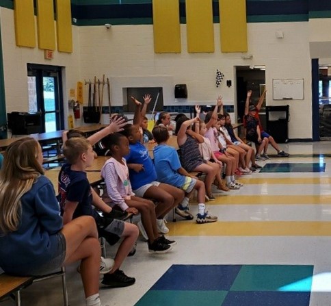 It’s going to be a hot one today! 🥵 Campers learned about staying hydrated and all things summer safety at Williamsport Elementary School this morning. 💧 Our teams are at the top of their game when it comes to summer safety, and now these youngsters are too!😎#MeritusSafeSummer