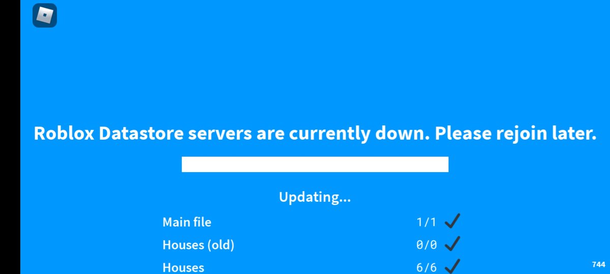 Vdubbs's tweet photo. @PlayAdoptMe Waits in cue over 110 in cue together this... 😐 https://t.co/EAhggGMNUy