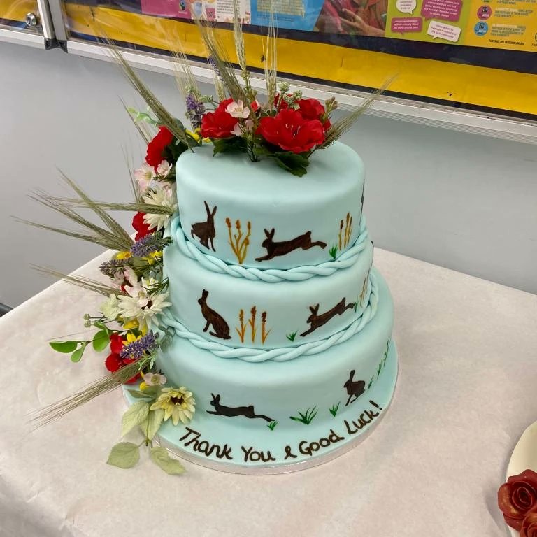 JackHuntElior's tweet photo. 2 Bespoke cakes, for 2 Bespoke Ladies @JackHuntSchool 
#SorryToSeeYouGo
#WhatALegacyToLeaveBehind
@clairefb12 @Elior_Group https://t.co/czeVSj9XyE