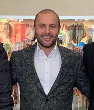 alikdk's tweet photo. Maliye Bakanı Nureddin Nebati’nin yeğeni Seyyid Mahmut Nebati, Türk Hava Yolları (THY) İkram Başkanı oldu. https://t.co/ej87h0zezy