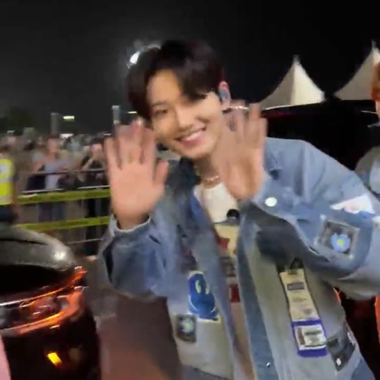 VISUALS IN 144p 🙈