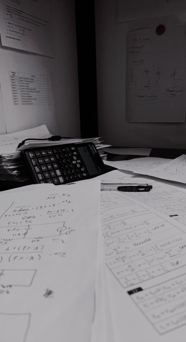 qarni_01's tweet image. الف مبروك قبولكم يا مهندسين #ENG22
نورتم كليتنا العظيمة ❤️

#ENG21
#ENG20
#ENG19
#ENG18
👷🏻‍♀️👷🏻👷🏻‍♂️