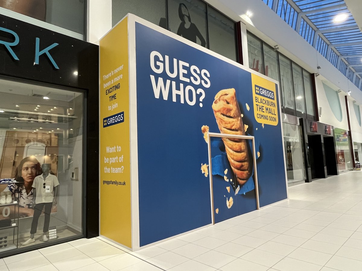 Helping @GreggsOfficial sell their sizzle as well as their sausage (rolls)! Disruption graphics installed within 24 hours of hoarding installation at @Mall_Blackburn #hoardinggraphics #Greggs #disruptiongraphics #retail #reusablehoarding