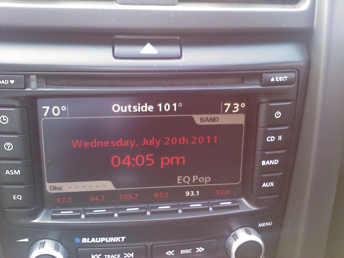 1ofmanythoughts's tweet image. Facebook reminds me it was hot 11 years ago as well. Who knew? #globalwarmingishere