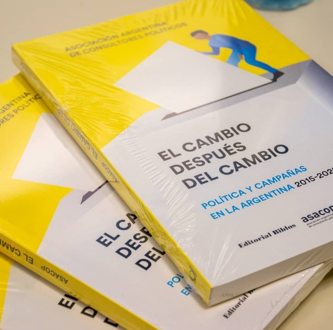 asacop (@asacop_arg) on Twitter photo ¿Todavía no leíste "El cambio después del cambio"? Una publicación escrita por las y los socios de Asacop✍️
✔️ Artículos sobre campañas y debates presidenciales, entre otros temas.
👉 Conseguilo en librerías, en <a href="/edbiblos/">Editorial Biblos</a> o descargarlo de Apple Book, Google Play y Amazon. ¿Todavía no leíste "El cambio después del cambio"? Una publicación escrita por las y los socios de Asacop✍️
✔️ Artículos sobre campañas y debates presidenciales, entre otros temas.
👉 Conseguilo en librerías, en <a href="/edbiblos/">Editorial Biblos</a> o descargarlo de Apple Book, Google Play y Amazon.