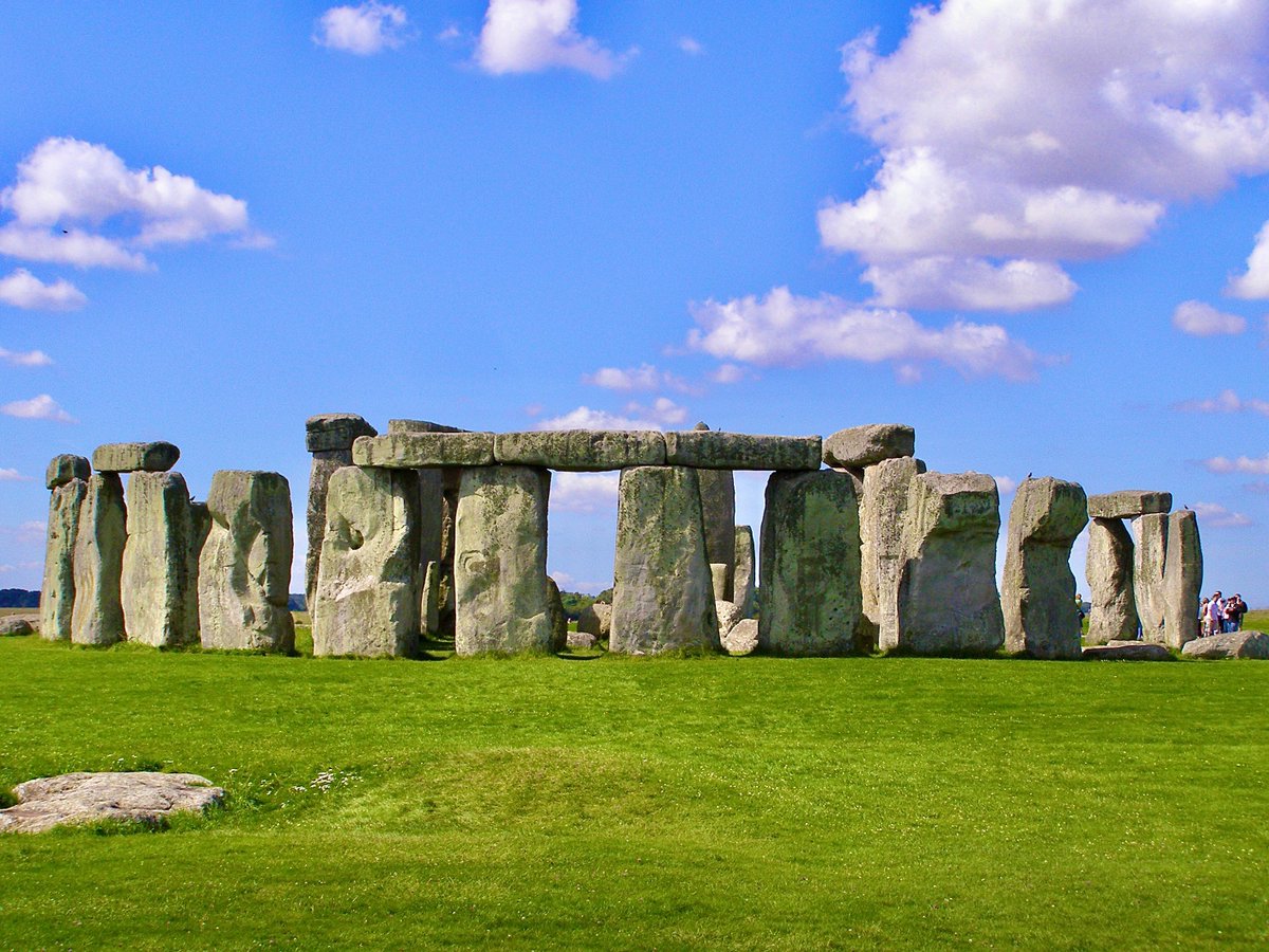 The Pagan Federation (@paganfederation) on Twitter photo UPDATE
Wed AM 20/7/22
The PF spoke with Officials at #Stonehenge this AM, re  yesterday’s field fire.  We’re pleased to confirm that the field fire was extinguished by Dorset and Wiltshire Fire & Rescue Srvcs.
Our thoughts & best wishes are with any farmers affected. UPDATE
Wed AM 20/7/22
The PF spoke with Officials at #Stonehenge this AM, re  yesterday’s field fire.  We’re pleased to confirm that the field fire was extinguished by Dorset and Wiltshire Fire & Rescue Srvcs.
Our thoughts & best wishes are with any farmers affected.