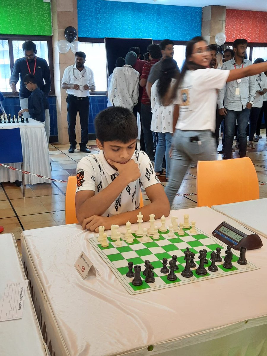 prasannapathak's tweet photo. It's all about #MindGame #FutureChampions gathered on #InternationalChessDay #LoveToBeTechM Teams came together for a "chess flash mob" with #VictoriusChessAcademy
@jagdishmitra @kingsameer @C_P_Gurnani @kalpanadivadkar @drsatishpai @Harsh_Soin @VictoriousChess #ConnectedMind https://t.co/acKlzn0ocX