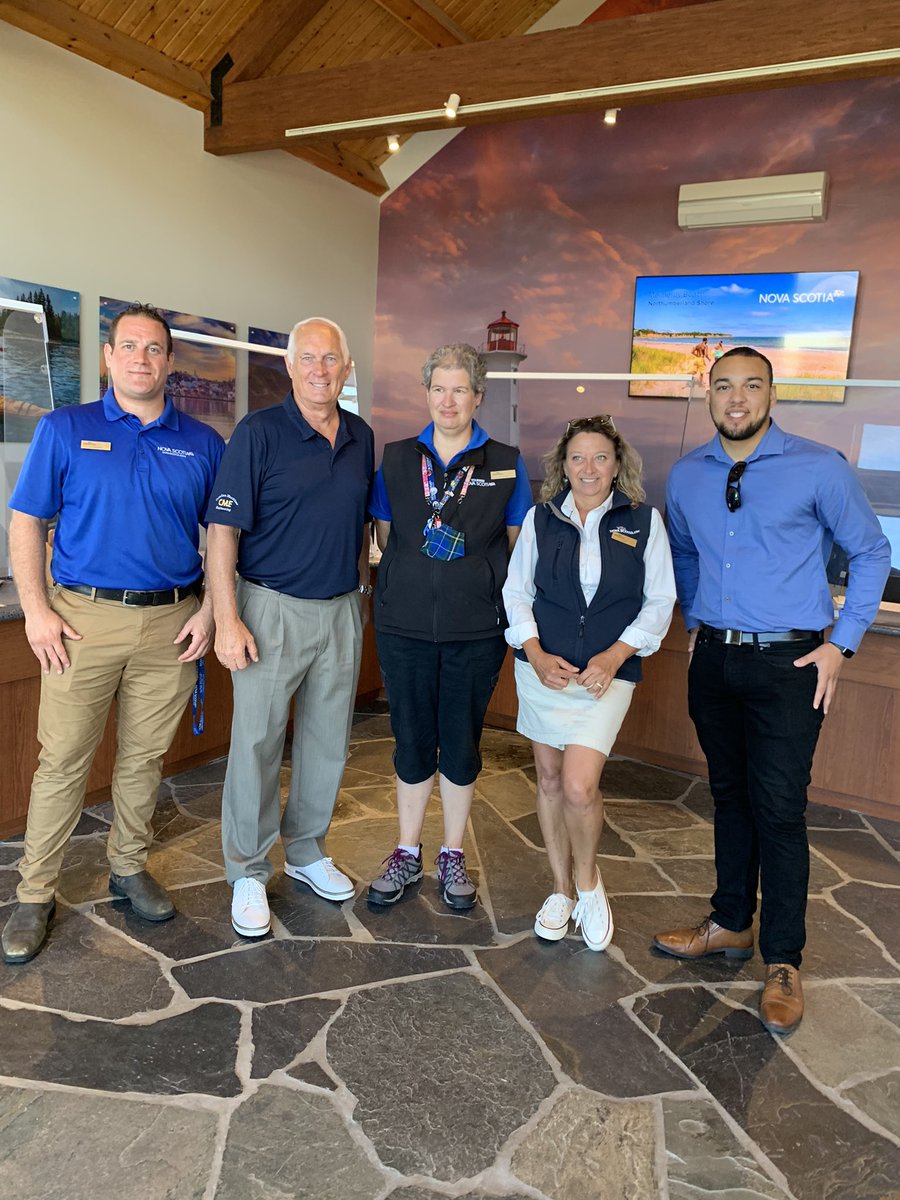 TourismNS's tweet photo. There are so many exciting things happening for tourism on the South Shore! We are with Pat Dunn Minister of @NS_CCTH to meet with operators and hear about efforts to grow tourism in the region. First up- a visit to the new accessible viewing deck and VIC in Peggy’s Cove. https://t.co/rn7YWXLery